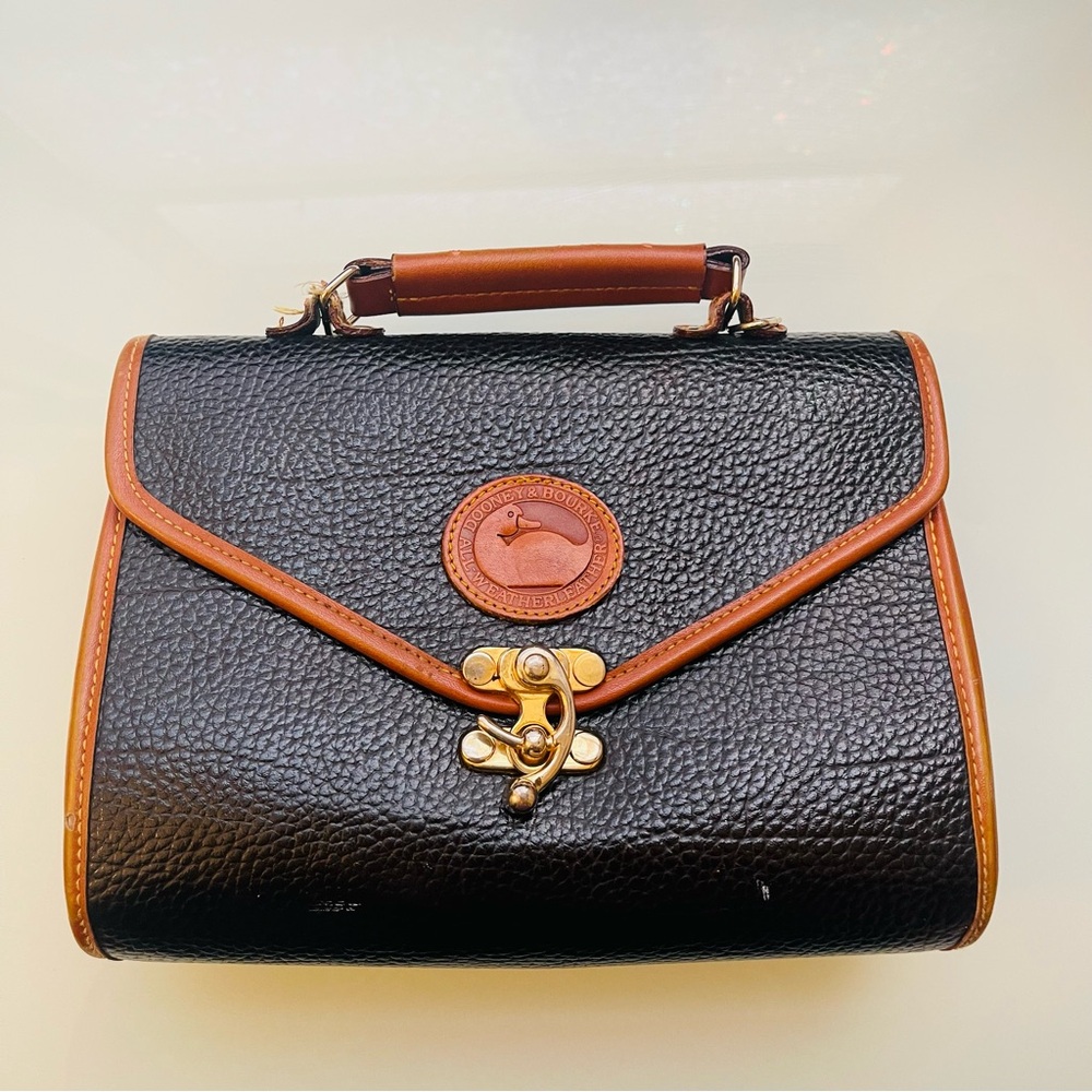 DOONEY & BOURKE PURSE